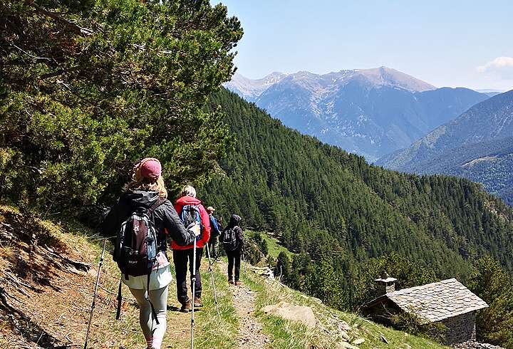 Patikoijat vuoristossa. 
