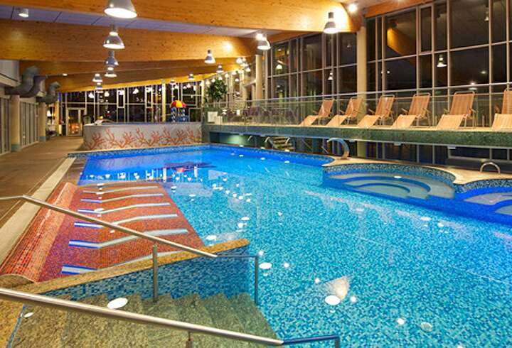 Aqva Hotel & Span allasosasto.