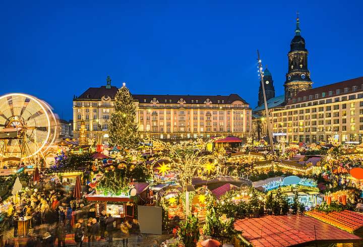 Dresdenin joulutori illalla.