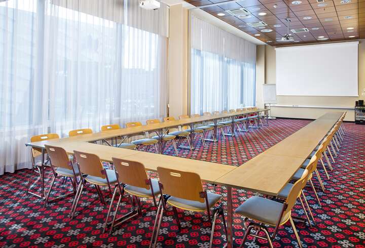 Hotelli Europassa kahdeksan kokoushuonetta