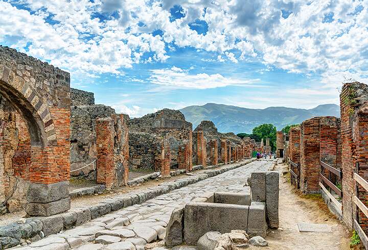 Pompeijin rauniot lähellä Napolia.