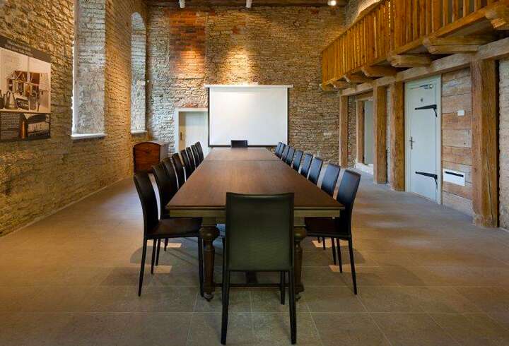 Vihulan kartanon kokoushuone