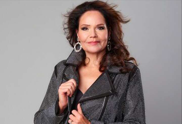 Eija Kantola torstaitansseilla Finnsiriuksella.