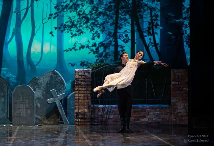 Tallinnan oopperatalossa esiintymässä Giselle baletti.