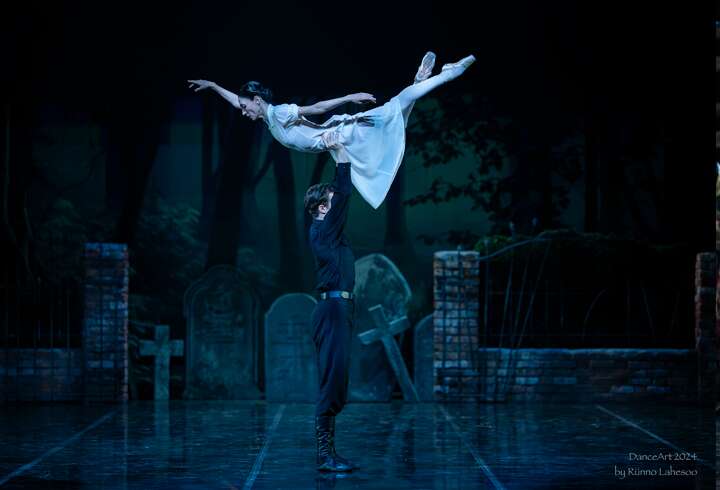 Giselle balettinosto.