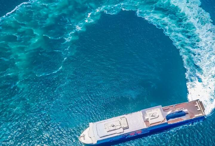 Finnsirius Naantalista kohti Långnäsiä. 