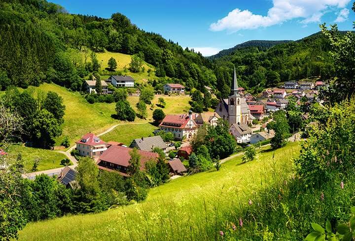 Freiburg im Breisgaun upeat maisemat.