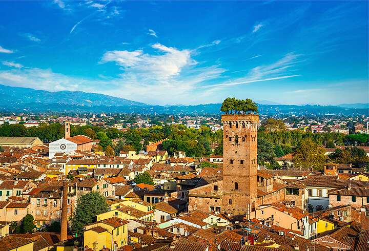 Lucan kaupunki Italiassa.