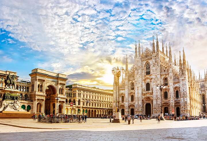 Lennämme Milanoon Finnairilla.