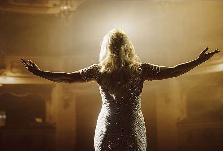 Patinan lukijamatka oopperaan.