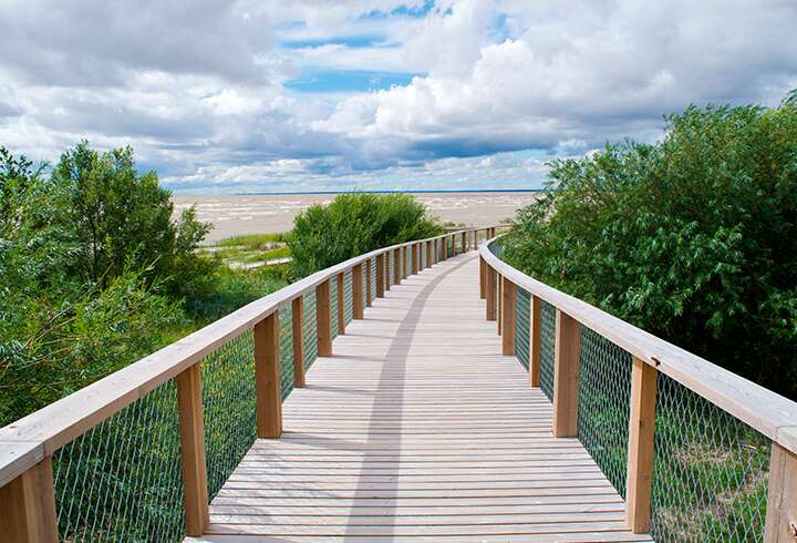 Pärnu ranta alue silta.