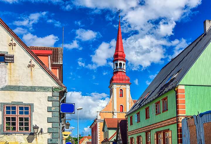 Pärnu kaupunki kirkko.