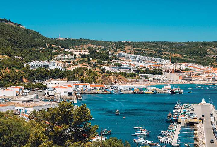 punaviinia viinitilalla