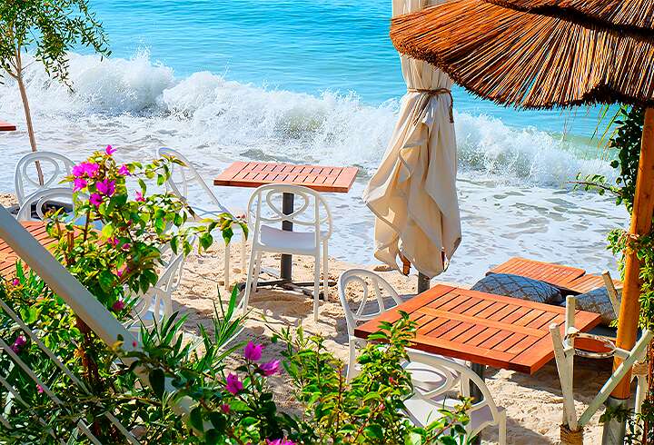 Juan Les Pins on tunnettu rannoistaan. 