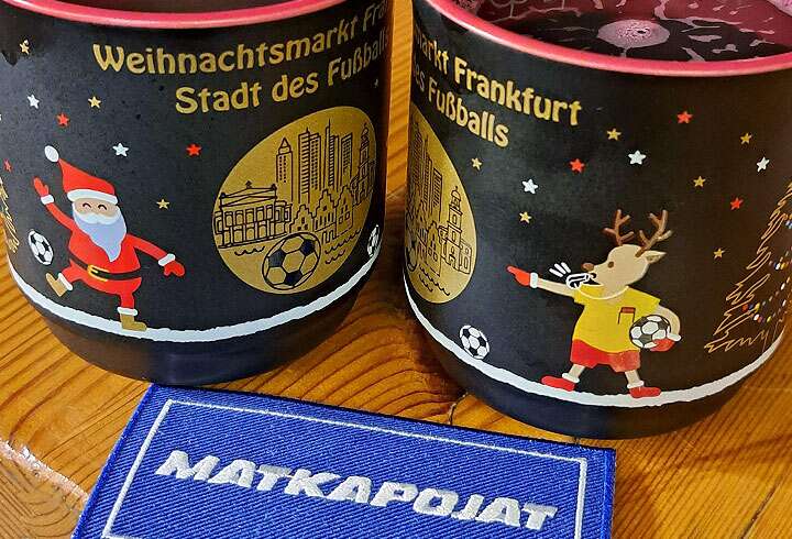 Glühweinia Saksan joulutoreilla Matkapoikien kanssa. 