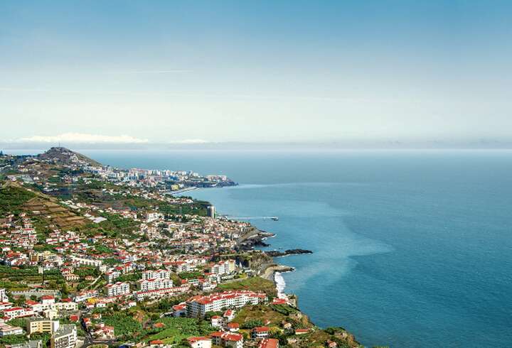 Madeiran pääkaupunki Funchal on yksi risteilyn kohteista. 