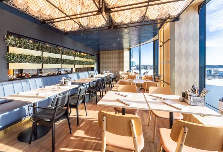 Viking Gloryn ravintola miljöö. 