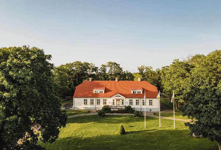 loonan kartano saarenmaalla